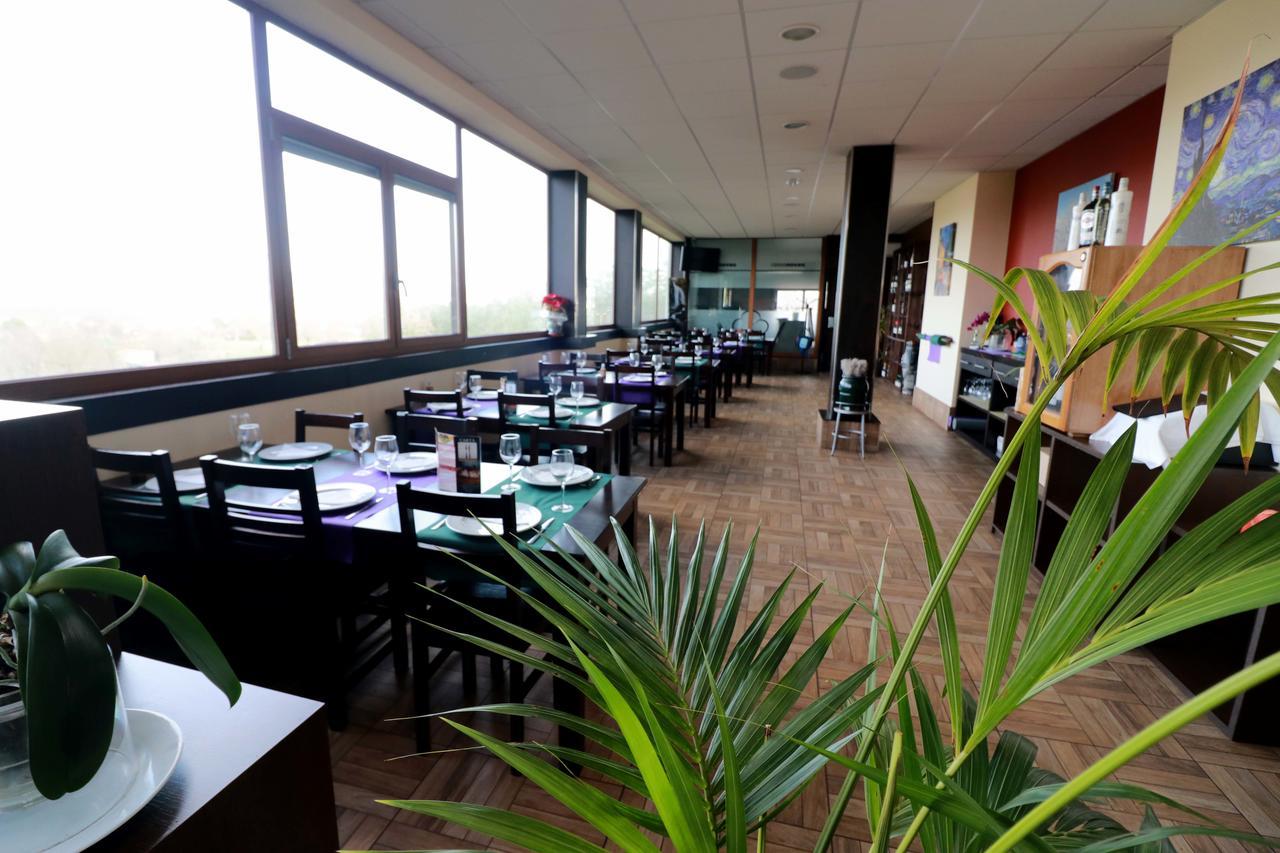 Hostal Casasnovas Silleda Esterno foto
