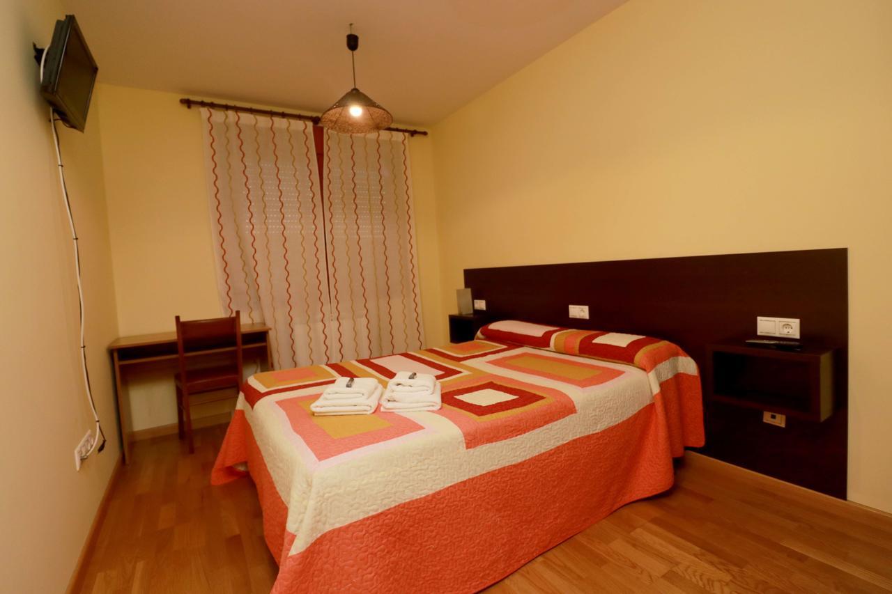 Hostal Casasnovas Silleda Esterno foto