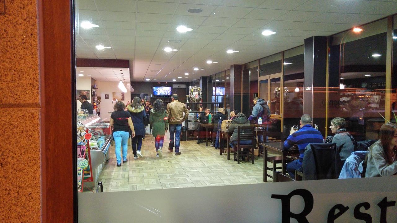 Hostal Casasnovas Silleda Esterno foto